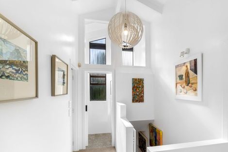 Photo of property in 19 Zita Avenue, Matakatia, Whangaparaoa, 0930