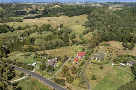 Photo of property in 35 Lloyd Drive, Wainui, Silverdale, 0994