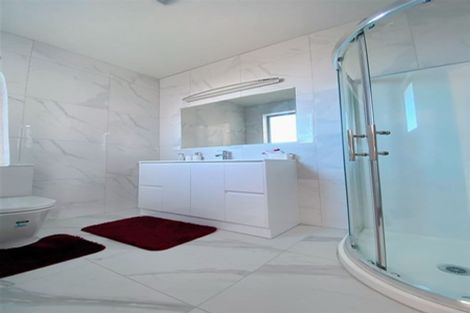 Photo of property in 14 Parton Road, Pukekohe, 2120