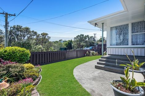 Photo of property in 62 Beazley Avenue, Paparangi, Wellington, 6037