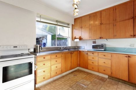 Photo of property in 32 Harrowdale Drive, Avonhead, Christchurch, 8042