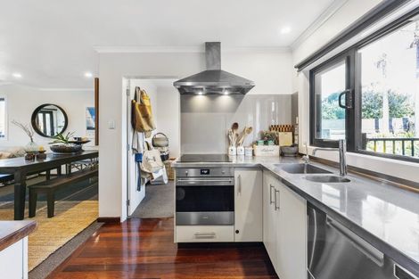 Photo of property in 780b Papamoa Beach Road, Papamoa Beach, Papamoa, 3118