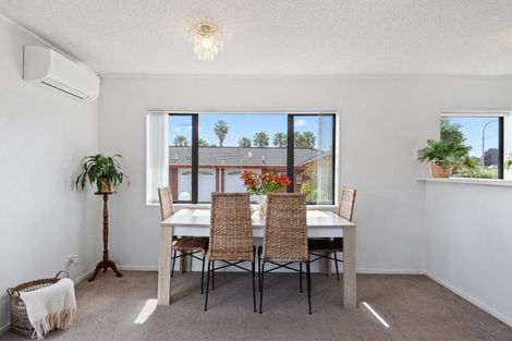 Photo of property in 21/151 Kitchener Road, Pukekohe, 2120