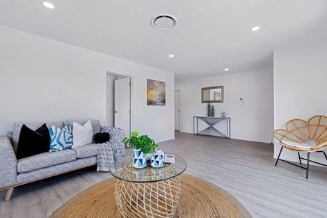 Photo of property in 40 Vintry Drive, Huapai, Kumeu, 0810