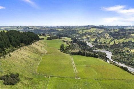 Photo of property in 1 Takapari Road, Pohangina, Ashhurst, 4884