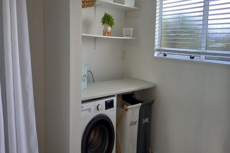 Photo of property in 74 John F Kennedy Drive, Milson, Palmerston North, 4414