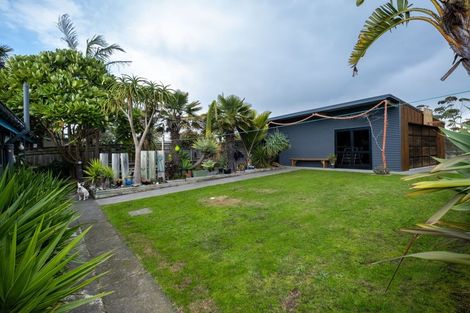 Photo of property in 98 Beach Road, Haumoana, 4102