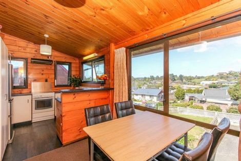 Photo of property in 178 Govett Avenue, Frankleigh Park, New Plymouth, 4310