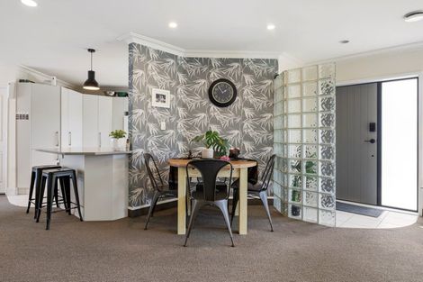 Photo of property in 8 Fuchsia Place, Mount Maunganui, 3116