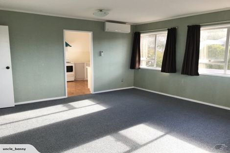 Photo of property in 2/30 Simkin Avenue, St Johns, Auckland, 1072