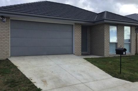 Photo of property in 13 Parton Road, Pukekohe, 2120