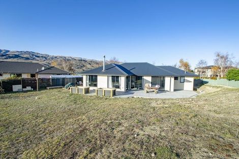Photo of property in 33 Ferry Lane, Mount Pisa, Cromwell, 9383