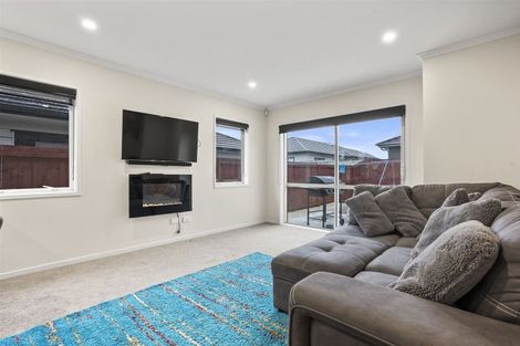 Photo of property in 5 Perla Road, Pukekohe, 2120