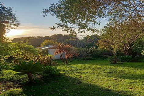 Photo of property in 13 Firth View Road, Te Puru, Thames, 3575