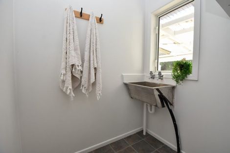 Photo of property in 28 Andersons Line, Clareville, Carterton, 5713