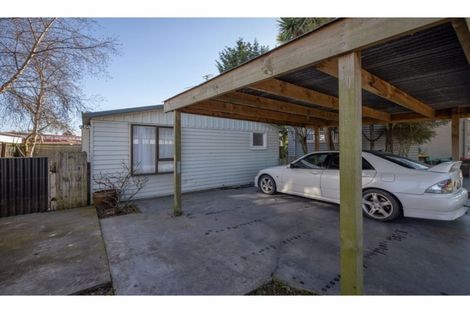 Photo of property in 13 Rowcliffe Crescent, Avonside, Christchurch, 8061