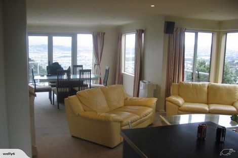 Photo of property in 4 Lyons Crescent, Strathmore Park, Wellington, 6022