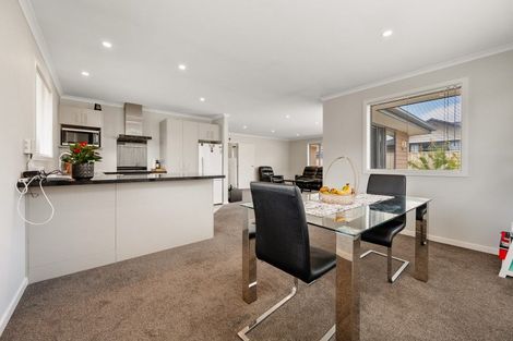 Photo of property in 8a Mead Avenue, Cromwell, 9310