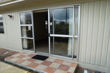 Photo of property in 4/1a Thomas Road, Mangere, Auckland, 2022