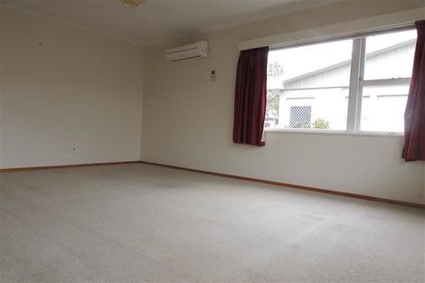 Photo of property in 3/39 Middle Road, Havelock North, 4130