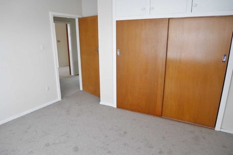 Photo of property in 32 Reynolds Avenue, Bishopdale, Christchurch, 8053