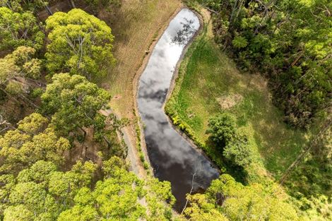 Photo of property in 42 Oyster Point Road, Kaukapakapa, Warkworth, 0984