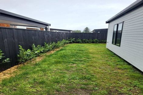 Photo of property in 49c Constable Road, Waiuku, 2123