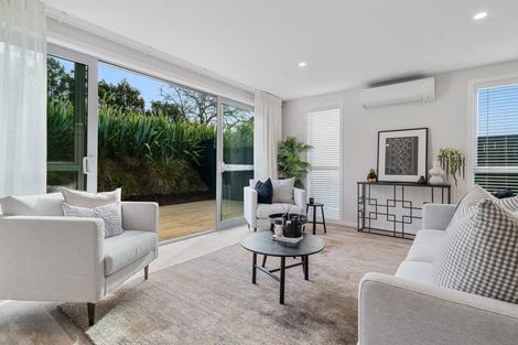 Photo of property in 36 Metoriti Crescent, Karaka, 2124