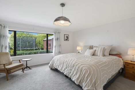 Photo of property in 49 James Cook Street, Havelock North, 4130