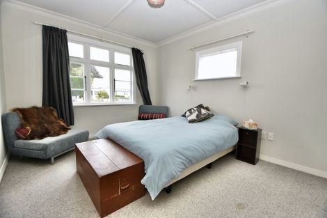 Photo of property in 2 Mckenzie Terrace, Carterton, 5713