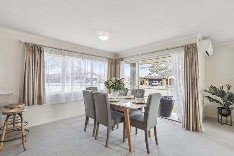 Photo of property in 14 Carisbrook Crescent, Papakura, 2110