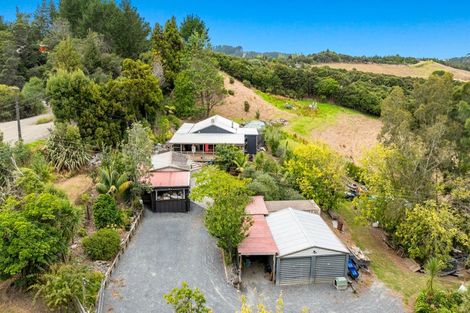 Photo of property in 592 Kanohi Road, Kaukapakapa, 0873