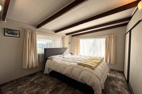 Photo of property in 2 Ridgwell Place, Stirling, 9231