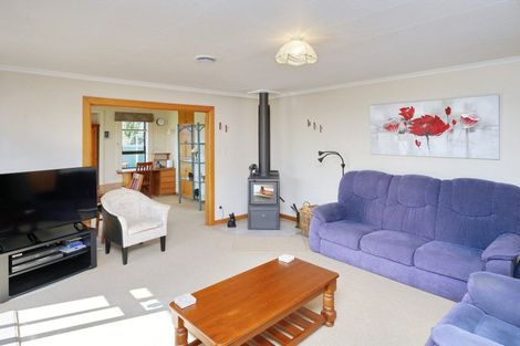 Photo of property in 2 Ward Place, Rangiora, 7400