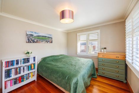 Photo of property in 70 Heretaunga Street, Palmerston North, 4414