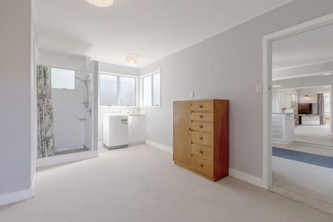 Photo of property in 5 Ruataniwha Street, Waipukurau, 4200