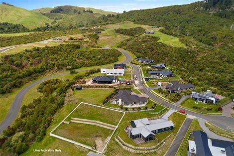 Photo of property in 26 Peregrine Place, Kinloch, Taupo, 3377