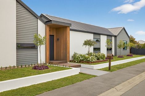 Photo of property in 1 Vahsel Bay, Wigram, Christchurch, 8025