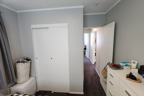 Photo of property in 80c Airlie Road, Plimmerton, Porirua, 5026