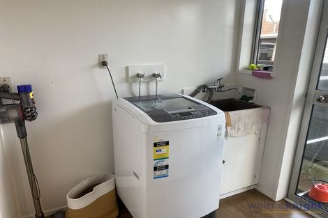 Photo of property in 2/19 Salford Avenue, Redwood, Christchurch, 8051