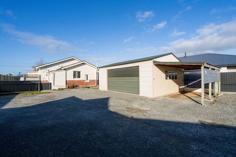 Photo of property in 24 Park Street, Winton, 9720