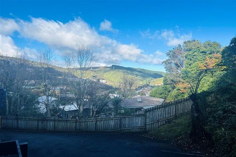 Photo of property in 9 Epsom Way, Karori, Wellington, 6012