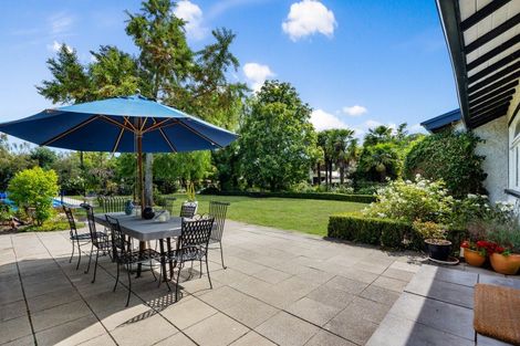 Photo of property in 16 Reynolds Road, Havelock North, 4130