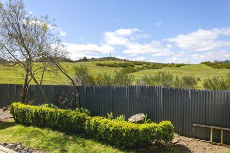 Photo of property in 24 Epping Place, Richmond Heights, Taupo, 3330