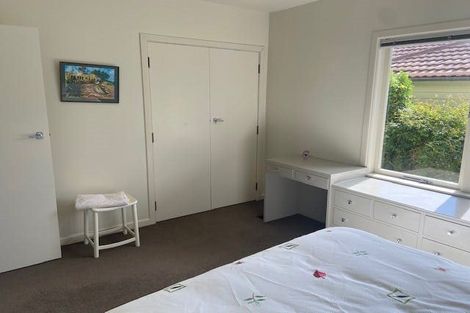 Photo of property in 11 Randwick Road, Northland, Wellington, 6012