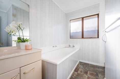 Photo of property in 68 Epuni Street, Hutt Central, Lower Hutt, 5011