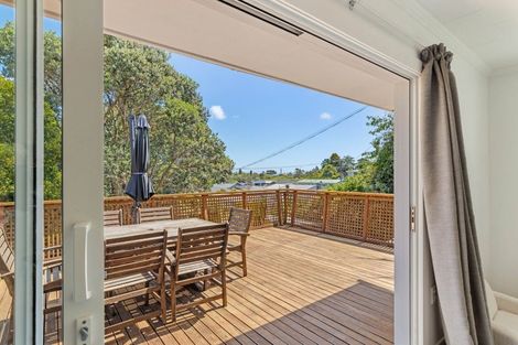 Photo of property in 137 Brooklands Road, Brooklands, New Plymouth, 4310