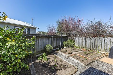 Photo of property in 106a Tauhinu Road, Miramar, Wellington, 6022