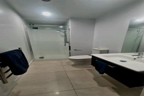 Photo of property in Frank Sargeson Apts, 202/74 Anzac Street, Takapuna, Auckland, 0622