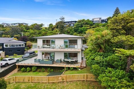 Photo of property in 41 Pohutukawa Avenue, Shelly Park, Auckland, 2014